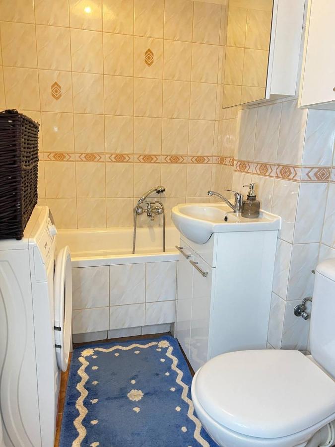 Grzybowska Rooms Varsovie Extérieur photo